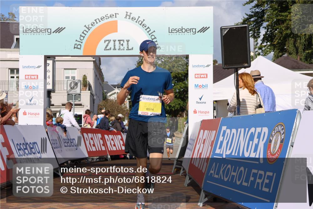 25.08.2024 - 20. Blankeneser Heldenlauf Strokosch-Dieckow http://msf.ph/oto/6818824 25.08.2024 10:19:45 Ziel 6514 meine-sportfotos.de