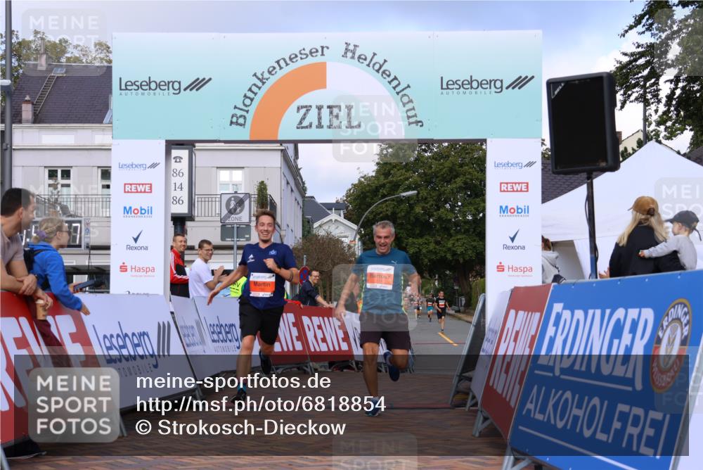 25.08.2024 - 20. Blankeneser Heldenlauf Strokosch-Dieckow http://msf.ph/oto/6818854 25.08.2024 09:45:30 Ziel 150, 173 meine-sportfotos.de