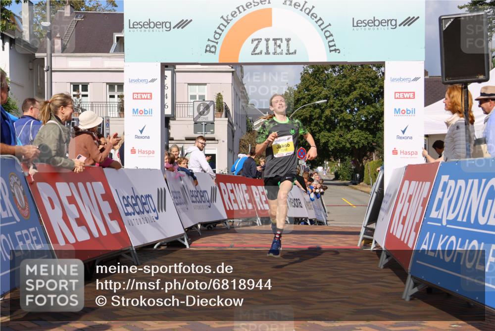 25.08.2024 - 20. Blankeneser Heldenlauf Strokosch-Dieckow http://msf.ph/oto/6818944 25.08.2024 10:20:00 Ziel 6248 meine-sportfotos.de