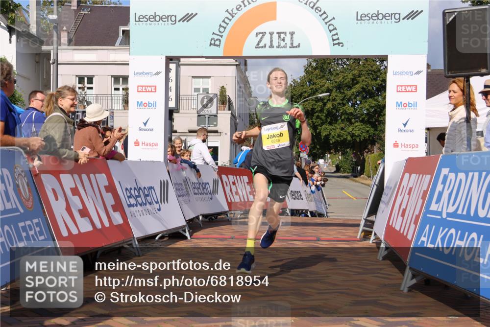 25.08.2024 - 20. Blankeneser Heldenlauf Strokosch-Dieckow http://msf.ph/oto/6818954 25.08.2024 10:20:00 Ziel 6248 meine-sportfotos.de
