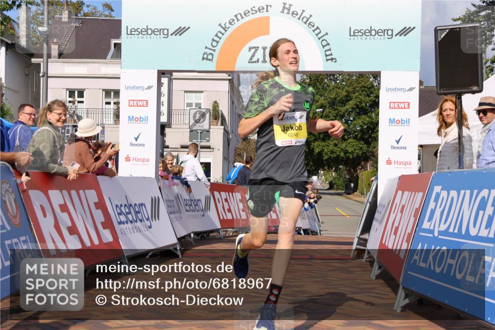 25.08.2024 - 20. Blankeneser Heldenlauf Strokosch-Dieckow http://msf.ph/oto/6818967 25.08.2024 10:20:00 Ziel 6248 meine-sportfotos.de