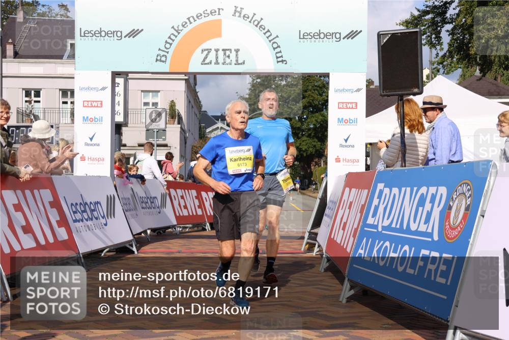 25.08.2024 - 20. Blankeneser Heldenlauf Strokosch-Dieckow http://msf.ph/oto/6819171 25.08.2024 10:20:47 Ziel 6173, 6294, 6513 meine-sportfotos.de