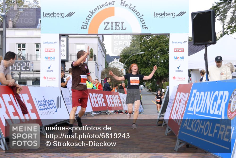 25.08.2024 - 20. Blankeneser Heldenlauf Strokosch-Dieckow http://msf.ph/oto/6819243 25.08.2024 09:46:02 Ziel 188, 243, 249 meine-sportfotos.de