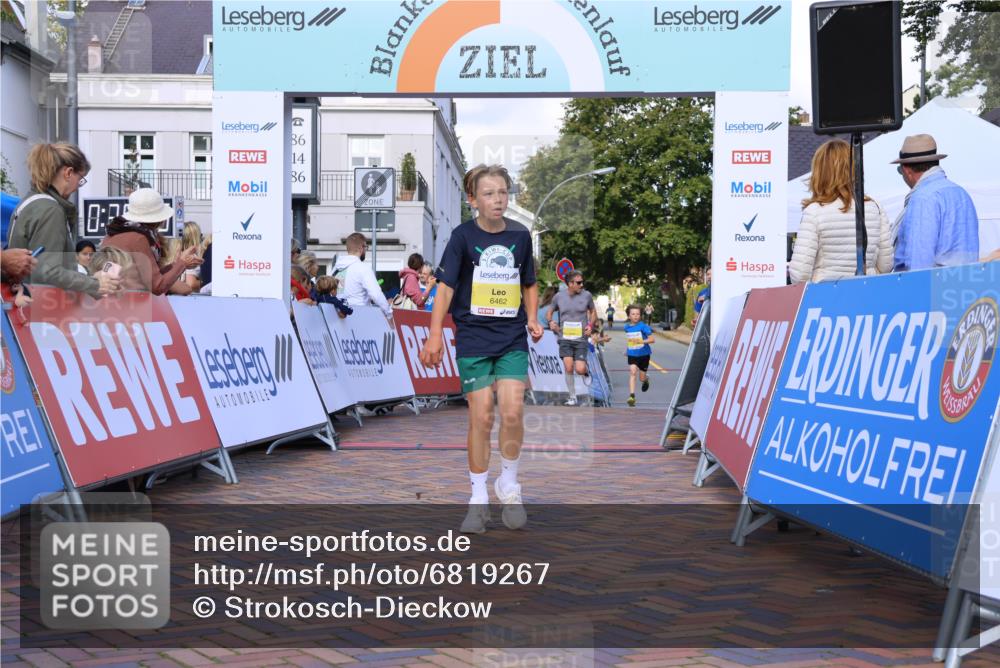 25.08.2024 - 20. Blankeneser Heldenlauf Strokosch-Dieckow http://msf.ph/oto/6819267 25.08.2024 10:21:04 Ziel 6348, 6359, 6462, 6520 meine-sportfotos.de