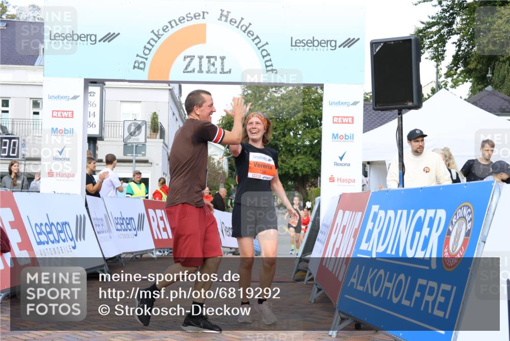 25.08.2024 - 20. Blankeneser Heldenlauf Strokosch-Dieckow http://msf.ph/oto/6819292 25.08.2024 09:46:04 Ziel 164, 188, 249, 282 meine-sportfotos.de