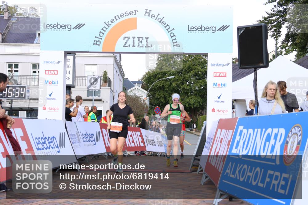 25.08.2024 - 20. Blankeneser Heldenlauf Strokosch-Dieckow http://msf.ph/oto/6819414 25.08.2024 09:46:08 Ziel 164, 188, 207, 249, 282 meine-sportfotos.de