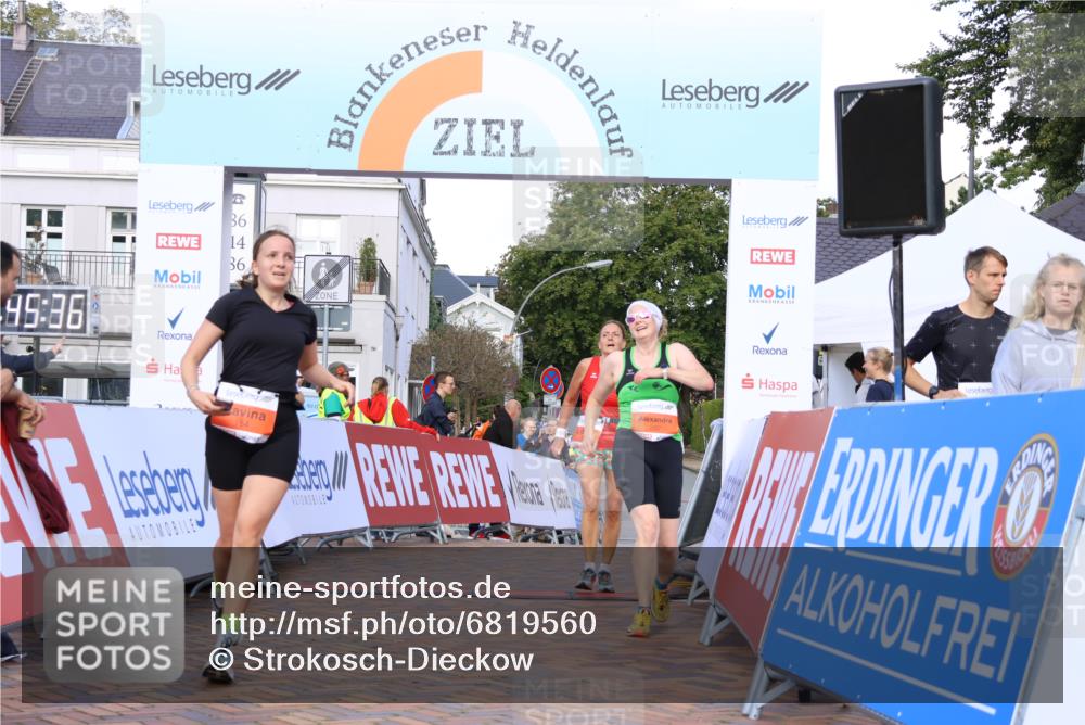 25.08.2024 - 20. Blankeneser Heldenlauf Strokosch-Dieckow http://msf.ph/oto/6819560 25.08.2024 09:46:09 Ziel 164, 188, 207, 249, 282 meine-sportfotos.de