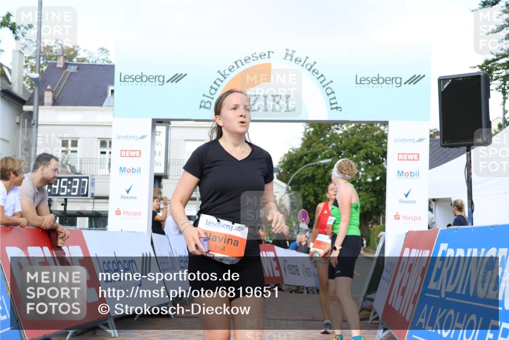 25.08.2024 - 20. Blankeneser Heldenlauf Strokosch-Dieckow http://msf.ph/oto/6819651 25.08.2024 09:46:10 Ziel 164, 188, 207, 249, 282 meine-sportfotos.de