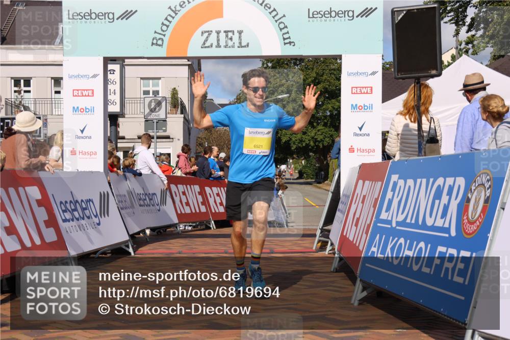 25.08.2024 - 20. Blankeneser Heldenlauf Strokosch-Dieckow http://msf.ph/oto/6819694 25.08.2024 10:21:29 Ziel 6521 meine-sportfotos.de