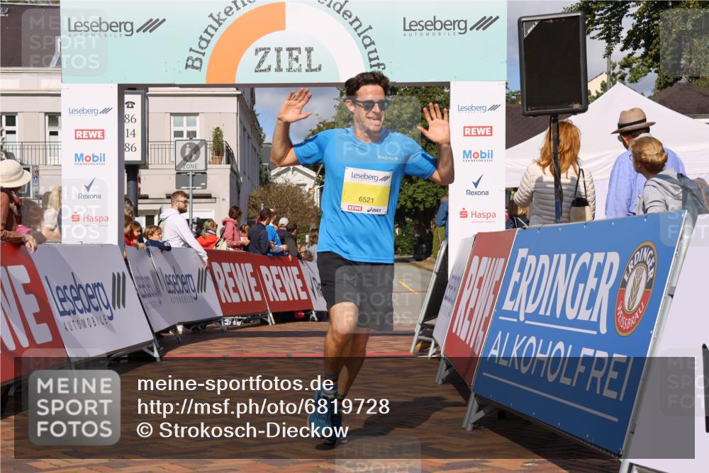 25.08.2024 - 20. Blankeneser Heldenlauf Strokosch-Dieckow http://msf.ph/oto/6819728 25.08.2024 10:21:29 Ziel 6521 meine-sportfotos.de