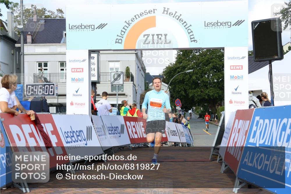 25.08.2024 - 20. Blankeneser Heldenlauf Strokosch-Dieckow http://msf.ph/oto/6819827 25.08.2024 09:46:41 Ziel 111 meine-sportfotos.de