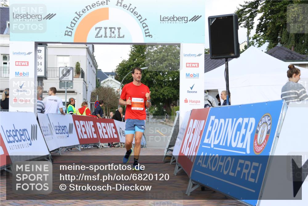25.08.2024 - 20. Blankeneser Heldenlauf Strokosch-Dieckow http://msf.ph/oto/6820120 25.08.2024 09:46:51 Ziel 157 meine-sportfotos.de