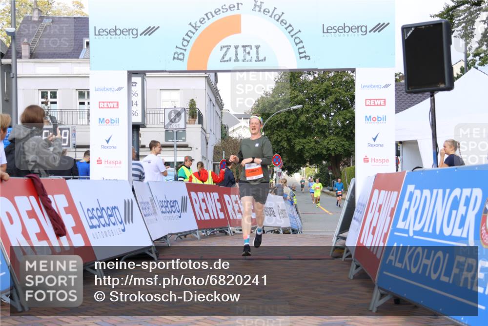 25.08.2024 - 20. Blankeneser Heldenlauf Strokosch-Dieckow http://msf.ph/oto/6820241 25.08.2024 09:47:13 Ziel 251 meine-sportfotos.de
