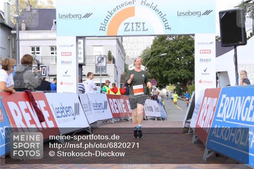 25.08.2024 - 20. Blankeneser Heldenlauf Strokosch-Dieckow http://msf.ph/oto/6820271 25.08.2024 09:47:13 Ziel 251 meine-sportfotos.de