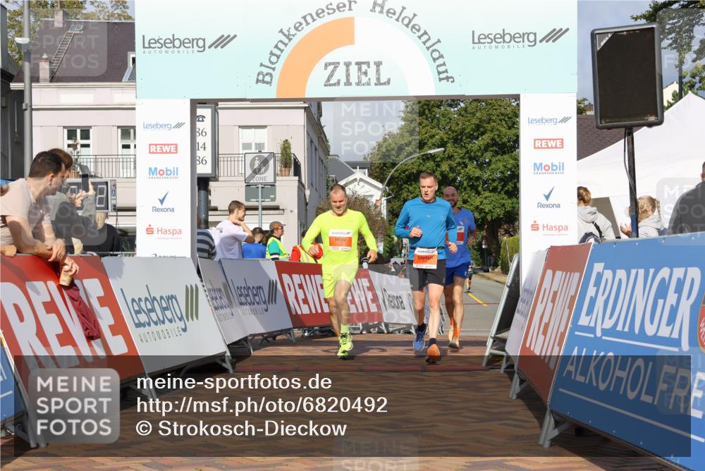 25.08.2024 - 20. Blankeneser Heldenlauf Strokosch-Dieckow http://msf.ph/oto/6820492 25.08.2024 09:47:25 Ziel 179, 239, 240 meine-sportfotos.de