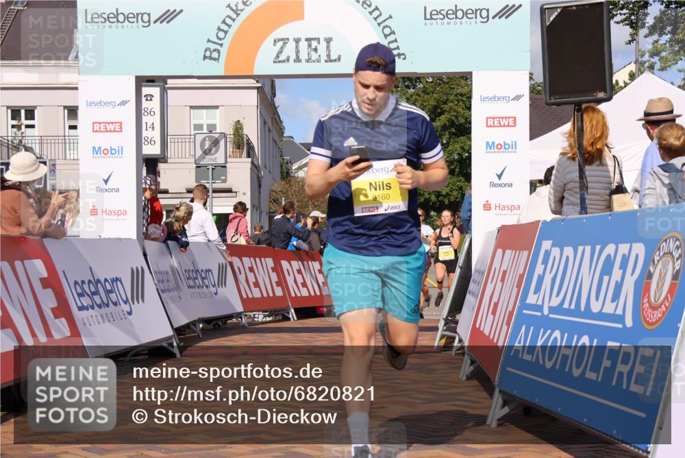 25.08.2024 - 20. Blankeneser Heldenlauf Strokosch-Dieckow http://msf.ph/oto/6820821 25.08.2024 10:22:28 Ziel 6088, 6121, 6160, 6498, 6523 meine-sportfotos.de