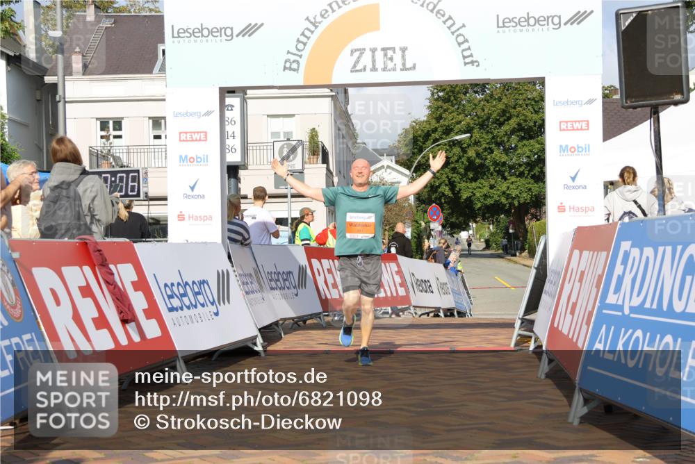25.08.2024 - 20. Blankeneser Heldenlauf Strokosch-Dieckow http://msf.ph/oto/6821098 25.08.2024 09:47:39 Ziel 141 meine-sportfotos.de