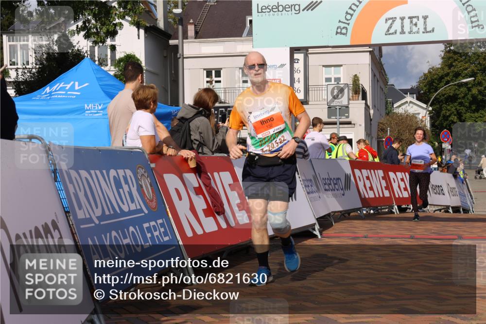 25.08.2024 - 20. Blankeneser Heldenlauf Strokosch-Dieckow http://msf.ph/oto/6821630 25.08.2024 09:48:11 Ziel 132, 199 meine-sportfotos.de