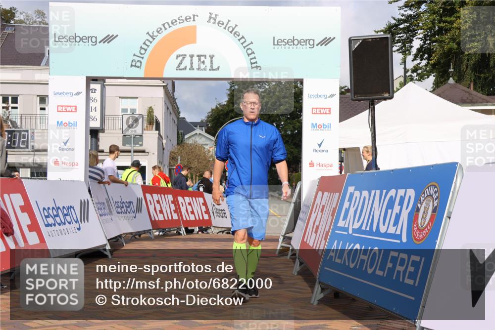 25.08.2024 - 20. Blankeneser Heldenlauf Strokosch-Dieckow http://msf.ph/oto/6822000 25.08.2024 09:48:46 Ziel 176, 268 meine-sportfotos.de