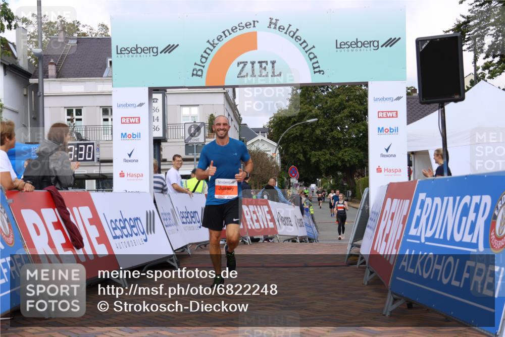25.08.2024 - 20. Blankeneser Heldenlauf Strokosch-Dieckow http://msf.ph/oto/6822248 25.08.2024 09:49:03 Ziel 216, 250 meine-sportfotos.de