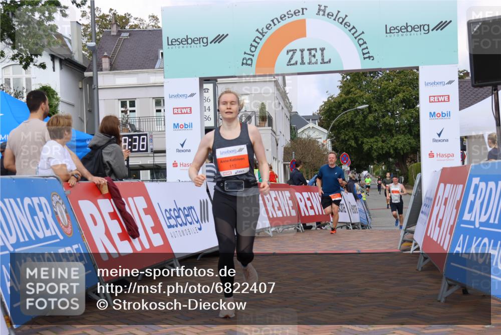 25.08.2024 - 20. Blankeneser Heldenlauf Strokosch-Dieckow http://msf.ph/oto/6822407 25.08.2024 09:49:11 Ziel 112, 166, 216 meine-sportfotos.de
