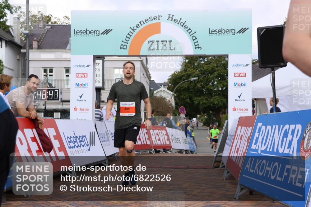 25.08.2024 - 20. Blankeneser Heldenlauf Strokosch-Dieckow http://msf.ph/oto/6822526 25.08.2024 09:49:21 Ziel 118, 127, 131, 166 meine-sportfotos.de