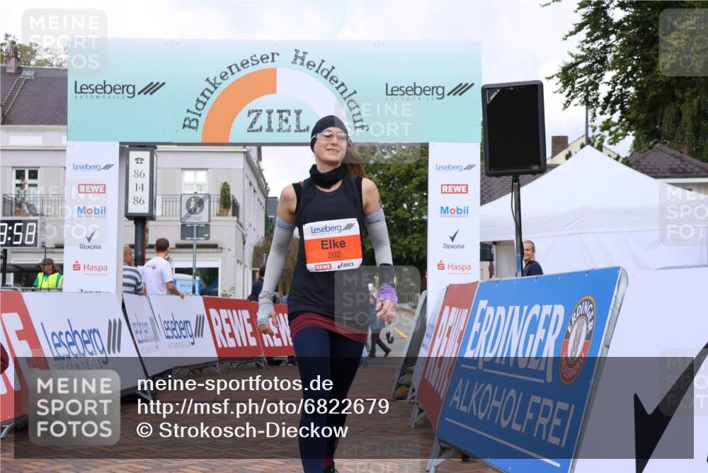 25.08.2024 - 20. Blankeneser Heldenlauf Strokosch-Dieckow http://msf.ph/oto/6822679 25.08.2024 09:49:31 Ziel 127, 202 meine-sportfotos.de