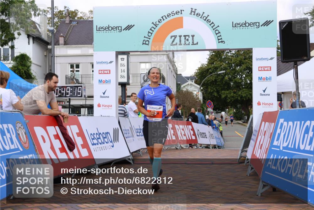 25.08.2024 - 20. Blankeneser Heldenlauf Strokosch-Dieckow http://msf.ph/oto/6822812 25.08.2024 09:49:52 Ziel 155, 283 meine-sportfotos.de