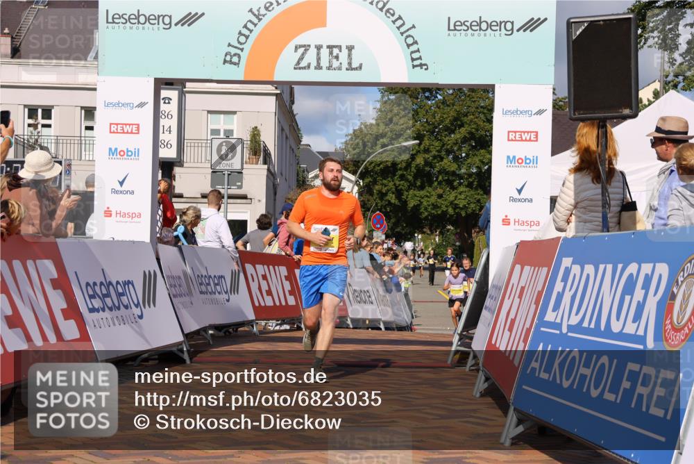 25.08.2024 - 20. Blankeneser Heldenlauf Strokosch-Dieckow http://msf.ph/oto/6823035 25.08.2024 10:23:05 Ziel 6232, 6236, 6237, 6528 meine-sportfotos.de