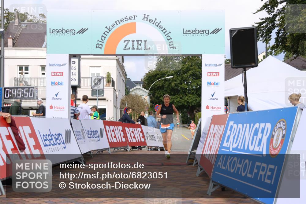 25.08.2024 - 20. Blankeneser Heldenlauf Strokosch-Dieckow http://msf.ph/oto/6823051 25.08.2024 09:50:23 Ziel 119 meine-sportfotos.de
