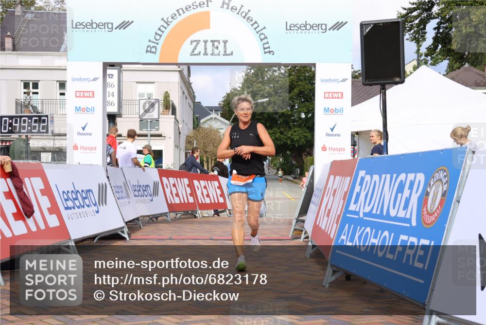 25.08.2024 - 20. Blankeneser Heldenlauf Strokosch-Dieckow http://msf.ph/oto/6823178 25.08.2024 09:50:25 Ziel 119 meine-sportfotos.de
