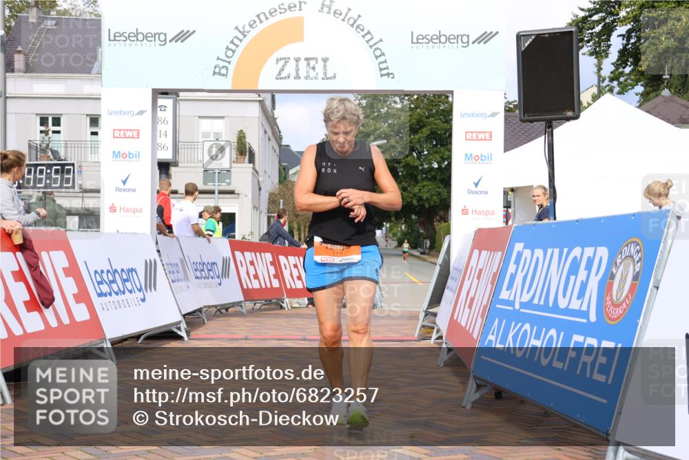 25.08.2024 - 20. Blankeneser Heldenlauf Strokosch-Dieckow http://msf.ph/oto/6823257 25.08.2024 09:50:26 Ziel 119 meine-sportfotos.de