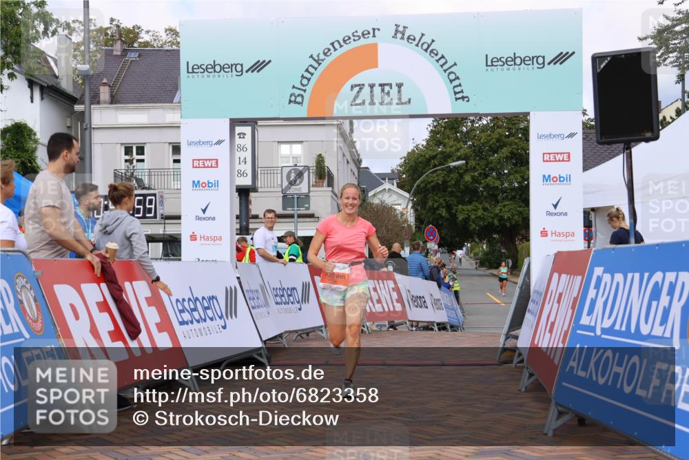 25.08.2024 - 20. Blankeneser Heldenlauf Strokosch-Dieckow http://msf.ph/oto/6823358 25.08.2024 09:50:32 Ziel 119, 154 meine-sportfotos.de