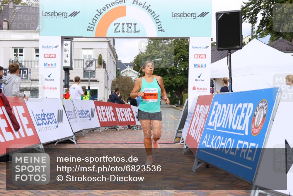 25.08.2024 - 20. Blankeneser Heldenlauf Strokosch-Dieckow http://msf.ph/oto/6823536 25.08.2024 09:50:45 Ziel 122 meine-sportfotos.de