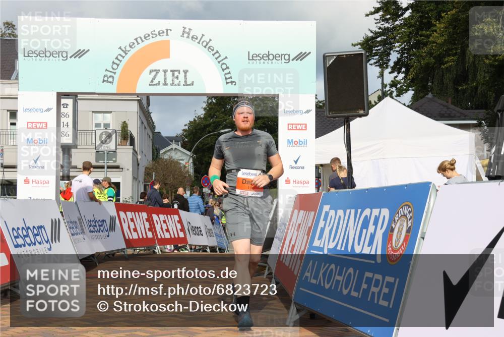 25.08.2024 - 20. Blankeneser Heldenlauf Strokosch-Dieckow http://msf.ph/oto/6823723 25.08.2024 09:51:10 Ziel 190 meine-sportfotos.de