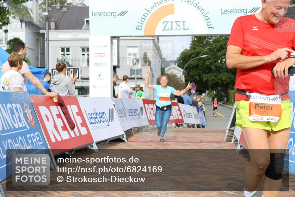 25.08.2024 - 20. Blankeneser Heldenlauf Strokosch-Dieckow http://msf.ph/oto/6824169 25.08.2024 09:51:34 Ziel 102, 241 meine-sportfotos.de