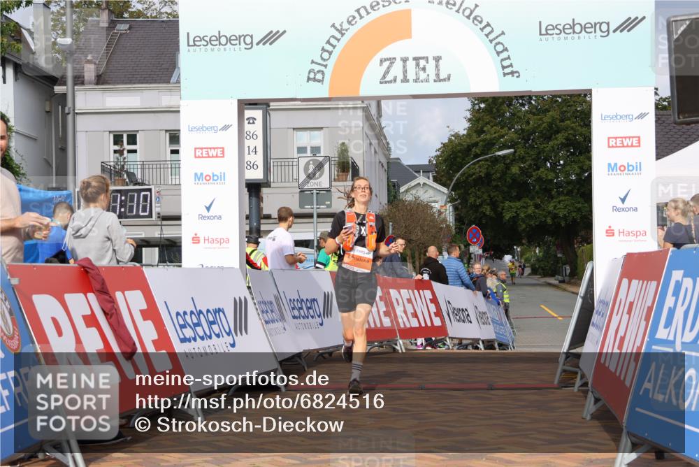 25.08.2024 - 20. Blankeneser Heldenlauf Strokosch-Dieckow http://msf.ph/oto/6824516 25.08.2024 09:51:43 Ziel 177 meine-sportfotos.de