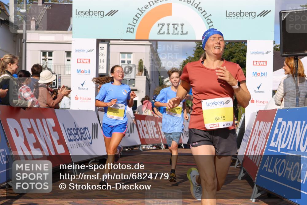 25.08.2024 - 20. Blankeneser Heldenlauf Strokosch-Dieckow http://msf.ph/oto/6824779 25.08.2024 10:23:57 Ziel 6001, 6091, 6167, 6511, 6515 meine-sportfotos.de