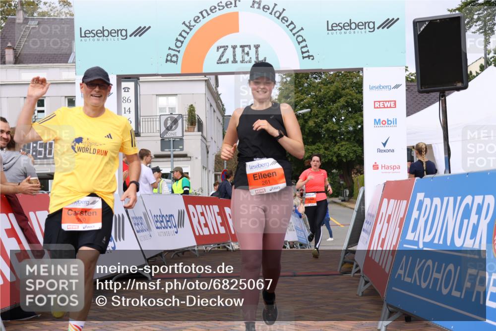 25.08.2024 - 20. Blankeneser Heldenlauf Strokosch-Dieckow http://msf.ph/oto/6825067 25.08.2024 09:52:24 Ziel 203, 260, 261 meine-sportfotos.de