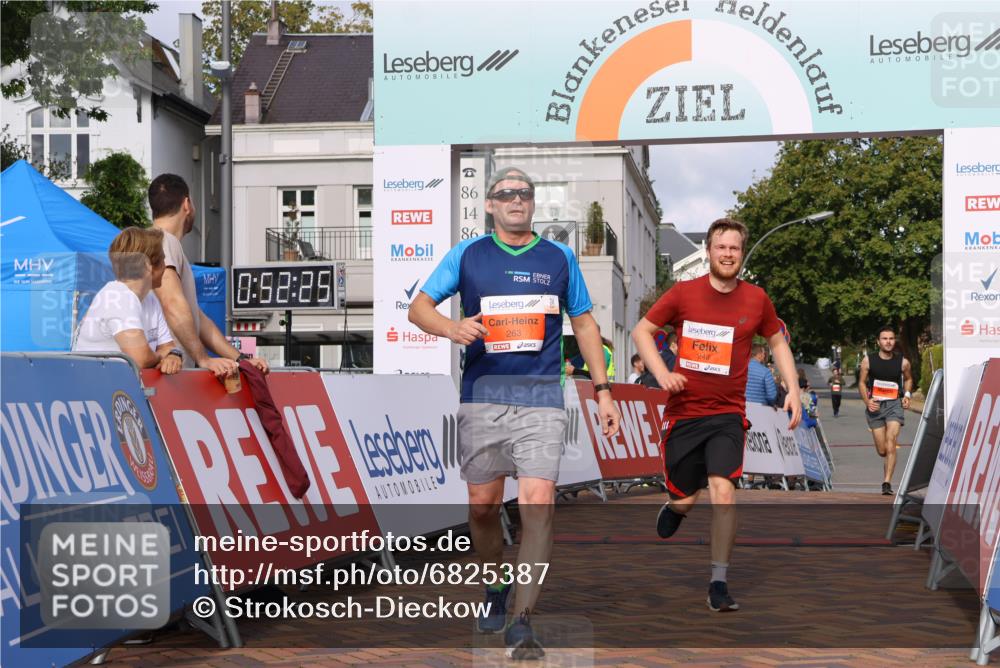 25.08.2024 - 20. Blankeneser Heldenlauf Strokosch-Dieckow http://msf.ph/oto/6825387 25.08.2024 09:52:58 Ziel 183, 224, 248, 263, 267 meine-sportfotos.de