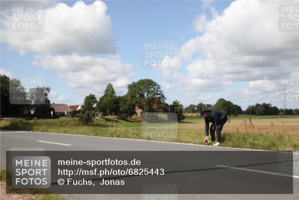 25.08.2024 - Elbe Triathlon Hamburg Fuchs,  Jonas http://msf.ph/oto/6825443 25.08.2024 11:48:34 Radfahren  meine-sportfotos.de