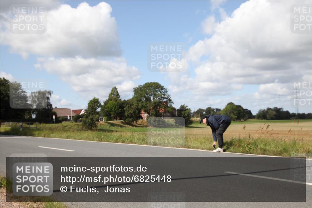 25.08.2024 - Elbe Triathlon Hamburg Fuchs,  Jonas http://msf.ph/oto/6825448 25.08.2024 11:48:30 Radfahren  meine-sportfotos.de