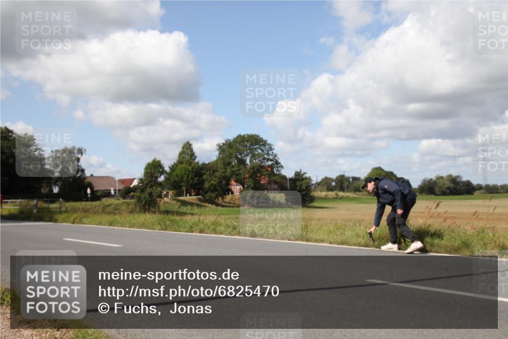25.08.2024 - Elbe Triathlon Hamburg Fuchs,  Jonas http://msf.ph/oto/6825470 25.08.2024 11:47:44 Radfahren  meine-sportfotos.de