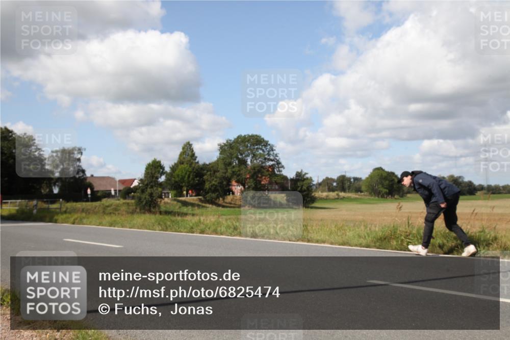 25.08.2024 - Elbe Triathlon Hamburg Fuchs,  Jonas http://msf.ph/oto/6825474 25.08.2024 11:47:43 Radfahren  meine-sportfotos.de