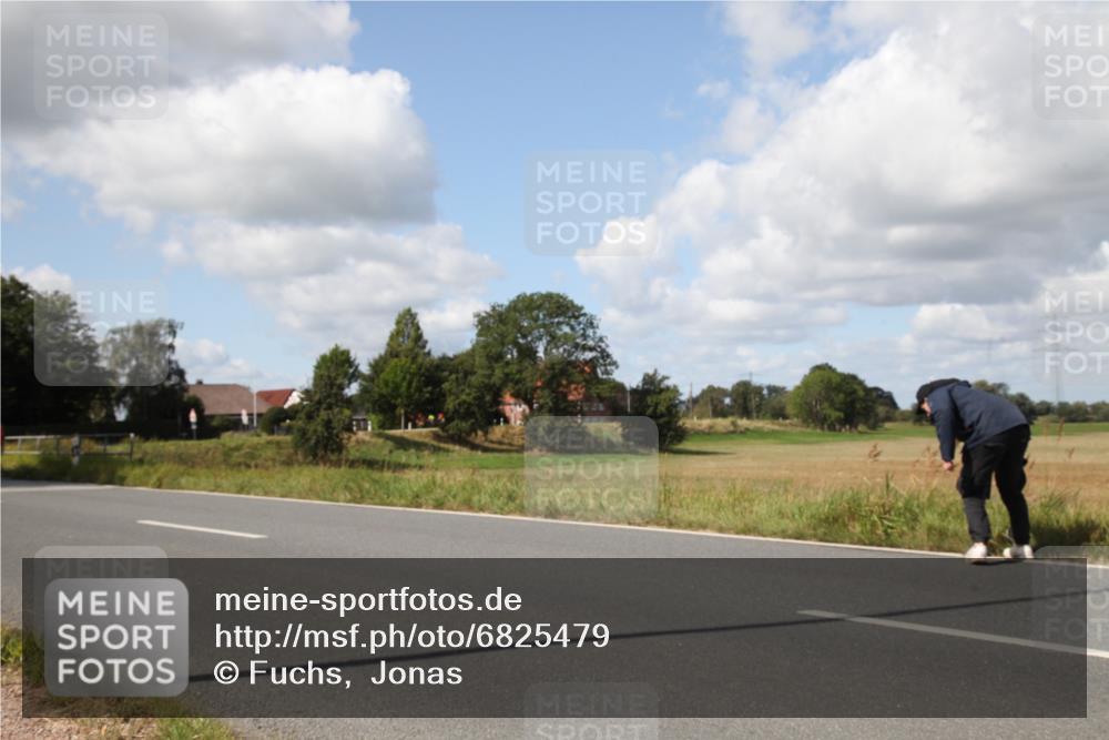 25.08.2024 - Elbe Triathlon Hamburg Fuchs,  Jonas http://msf.ph/oto/6825479 25.08.2024 11:47:43 Radfahren  meine-sportfotos.de