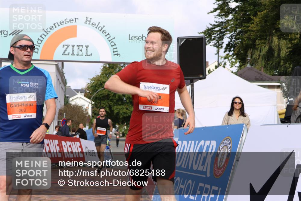 25.08.2024 - 20. Blankeneser Heldenlauf Strokosch-Dieckow http://msf.ph/oto/6825488 25.08.2024 09:52:59 Ziel 183, 224, 248, 263, 267 meine-sportfotos.de