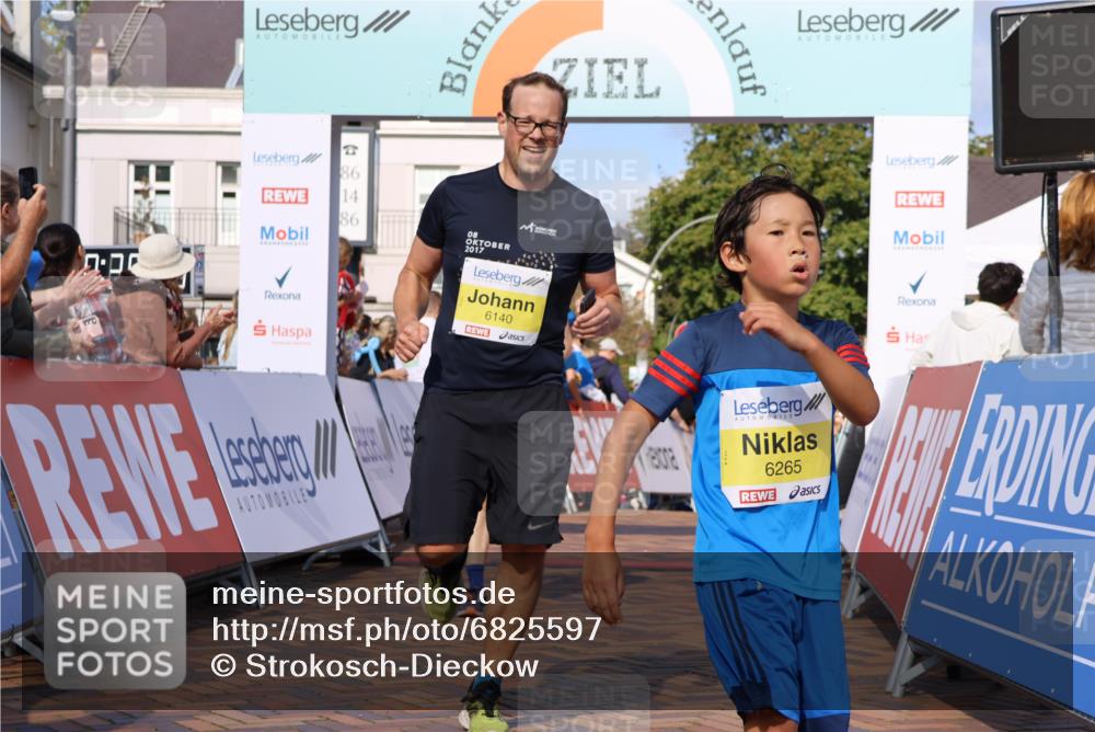 25.08.2024 - 20. Blankeneser Heldenlauf Strokosch-Dieckow http://msf.ph/oto/6825597 25.08.2024 10:24:47 Ziel 6140, 6261, 6265, 6340, 6341, 6449, 6450 meine-sportfotos.de