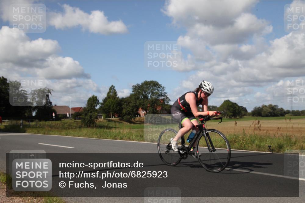25.08.2024 - Elbe Triathlon Hamburg Fuchs,  Jonas http://msf.ph/oto/6825923 25.08.2024 11:14:39 Radfahren 1478, 1631, 1524, 1643 meine-sportfotos.de