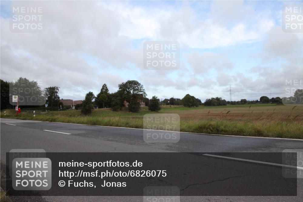 25.08.2024 - Elbe Triathlon Hamburg Fuchs,  Jonas http://msf.ph/oto/6826075 25.08.2024 08:26:42 Radfahren  meine-sportfotos.de