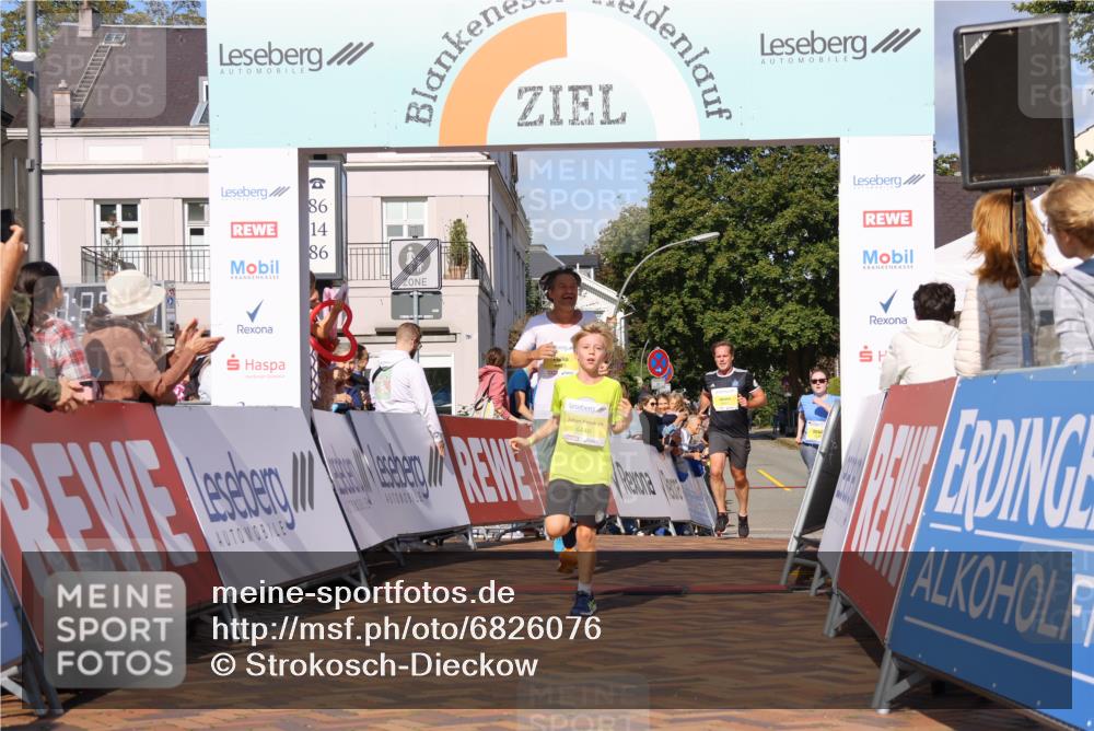 25.08.2024 - 20. Blankeneser Heldenlauf Strokosch-Dieckow http://msf.ph/oto/6826076 25.08.2024 10:25:05 Ziel 6050, 6227, 6240, 6447, 6448, 6475 meine-sportfotos.de